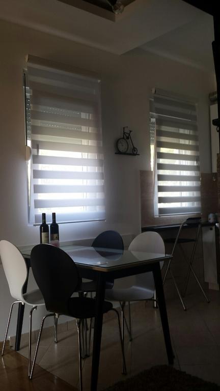 Apartment Fini Tivat Exteriér fotografie